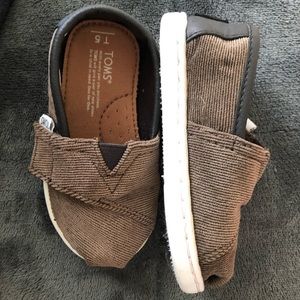 Tom’s baby boy shoes